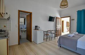 Eva Studios 8 in Agia Pelagia