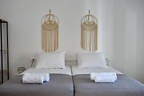 Eva Studios 8 in Agia Pelagia