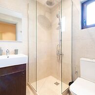 Pan Asia Seaview Apartment