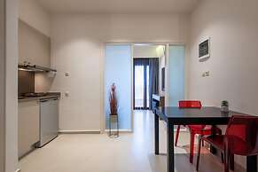 Pan Asia Seaview Apartment