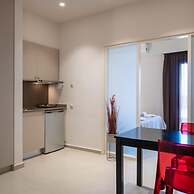 Pan Asia Seaview Apartment