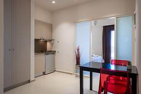 Pan Asia Seaview Apartment