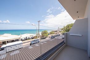 Pan Asia Seaview Apartment