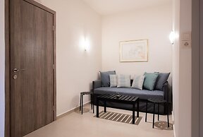 Pan Asia Seaview Apartment