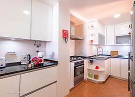 Sofia Beach Apartment by Acasadascasas