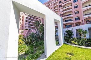 Sofia Beach Apartment by Acasadascasas