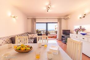 Sofia Beach Apartment by Acasadascasas