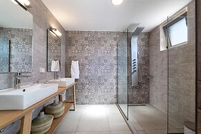 Grand Resort Villa in Eleftherna