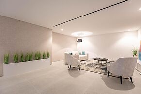 ONE SIX Villa in Vilamoura