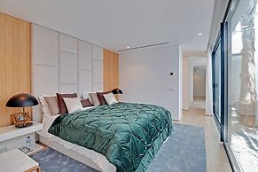 ONE SIX Villa in Vilamoura