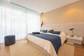 ONE SIX Villa in Vilamoura