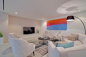 ONE SIX Villa in Vilamoura