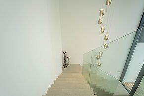 ONE SIX Villa in Vilamoura