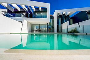 ONE SIX Villa in Vilamoura