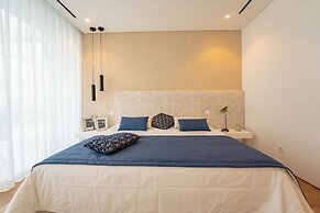 ONE SIX Villa in Vilamoura