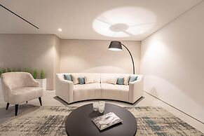 ONE SIX Villa in Vilamoura