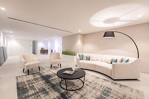 ONE SIX Villa in Vilamoura