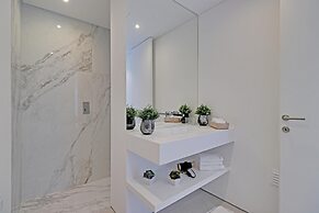 ONE SIX Villa in Vilamoura