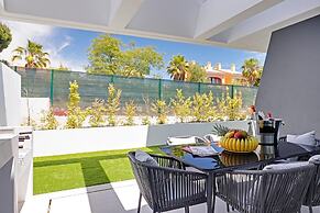 ONE SIX Villa in Vilamoura