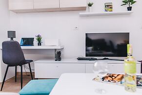 Modern 2bdr Apartment-cathedral View-best Location