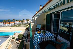 Sunset Apartment by Acasadascasas