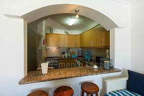 Sunset Apartment by Acasadascasas