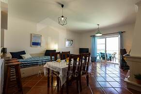 Sunset Apartment by Acasadascasas