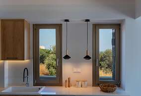 Villa Onyx - With Private Heated Pool