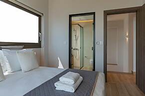 Villa Onyx - With Private Heated Pool