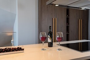 Villa Onyx - With Private Heated Pool