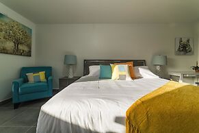 Turibana Plaza Suite 8