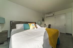 Turibana Plaza Suite 8