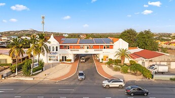 Turibana Plaza Suite 8