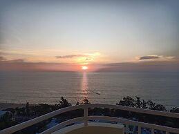 509 Sea View Rooftop Pool Kata Karon Area Wi-fi Gym