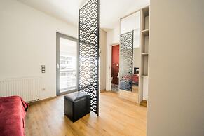 Sky Apartment in Dafni