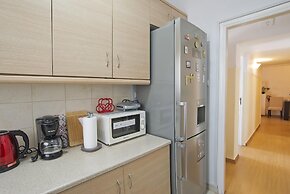 Andromaxi Near Snfcc