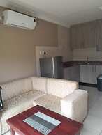 Executive Apartment With 2 Beds Air-con and Kitchenette - 2073