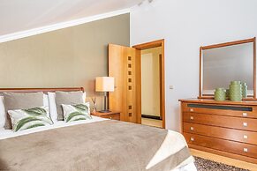Countryside Nest by Madeira Sun Travel