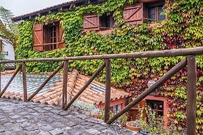 Villa Achada da Mouca by Homie