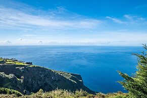Ocean Panorama Apartment 2 by Madeira Sun Travel