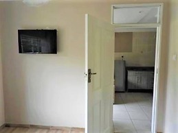 2 Bedroomed Apartment With En-suite and Kitchenette - 2067