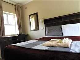 2 Bedroomed Apartment With En-suite and Kitchenette - 2067