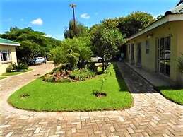 2 Bedroomed Apartment With En-suite and Kitchenette - 2067