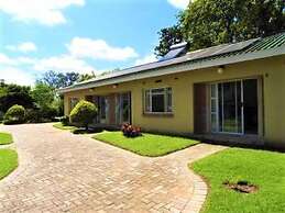 2 Bedroomed Apartment With En-suite and Kitchenette - 2067