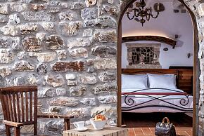 Elena Junior Deluxe Suite by Estia