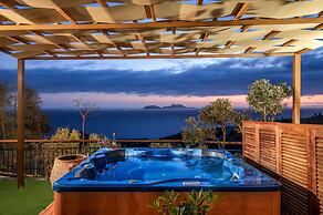 Elena Junior Deluxe Suite by Estia