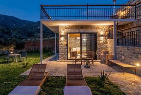 Elena Junior Deluxe Suite by Estia