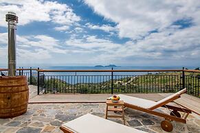 Giannios Traditional Superior Suite by Estia