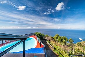 Ocean Panorama House by Madeira Sun Travel