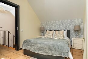 Ocean Panorama House by Madeira Sun Travel